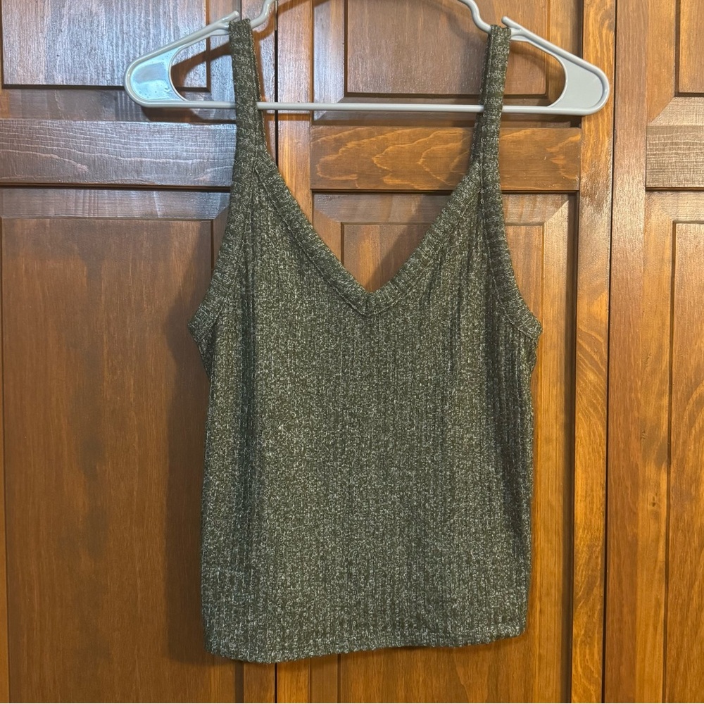 American Eagle Soft and Sexy Rib Green Cropped Tank Size Large